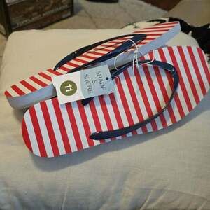 Shade & Shore Women's Americana Palmer Square Toe Thong Flip Flops, Size 5 - Whi